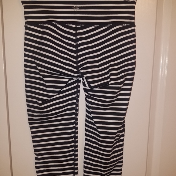 Athleta Striped Cropped Leggings - Picture 4 of 5